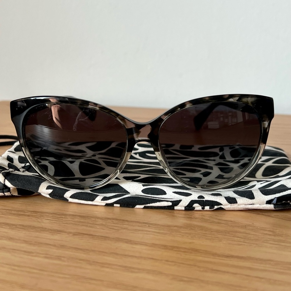 Diane Von Furstenberg Martha Sunglasses DVF535S 026 Demi Smoke 57mm